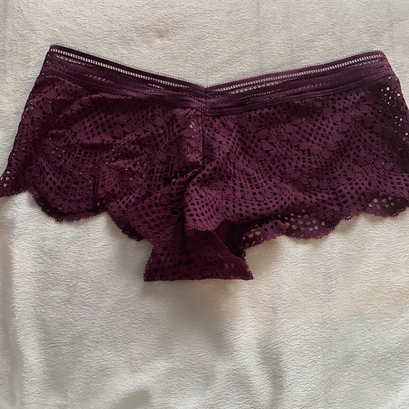 Victoria’s Secret Booty Panties - NWT - Picture 7 of 8